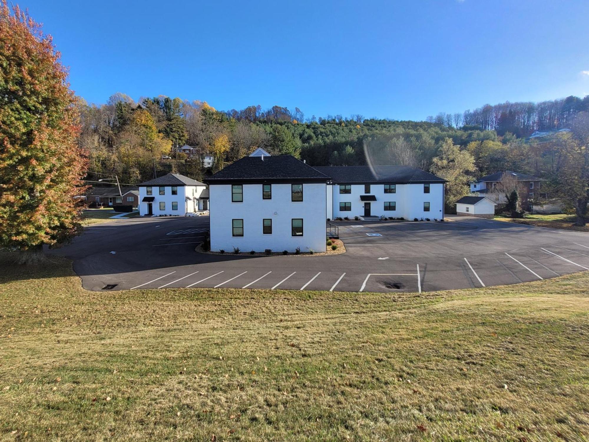 The Traveler On Main - Suite 1 Tazewell Exterior photo
