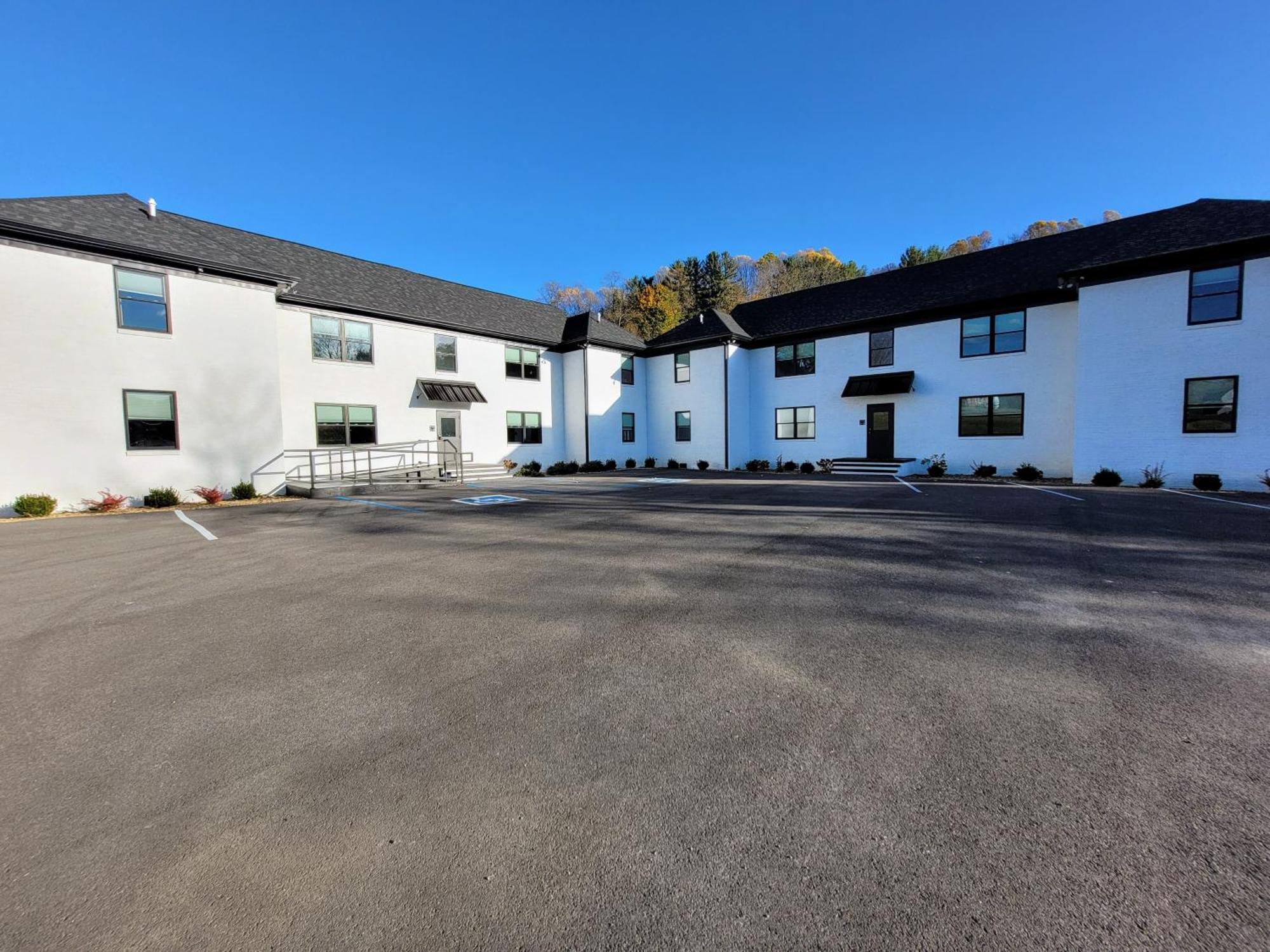 The Traveler On Main - Suite 1 Tazewell Exterior photo